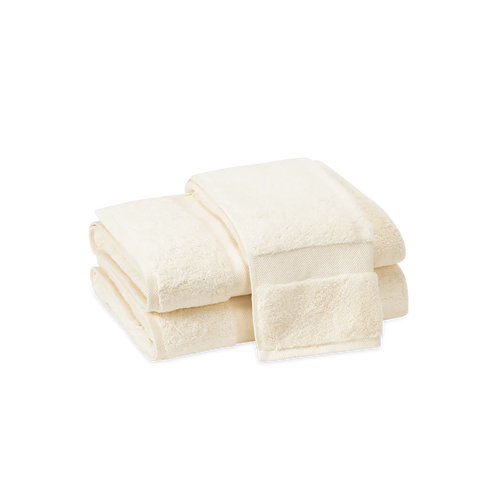 Lotus Bath Towel